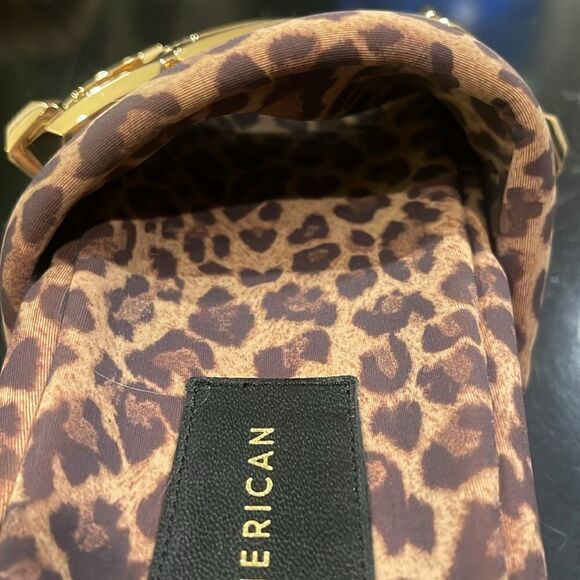 Good American Chain Platform Slide Sandal Leopard
Size 7 1/2 - Picture 10 of 12